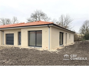 maison individuelle à la vente -   63200  RIOM, surface 109 m2 vente maison individuelle - UBI454713596